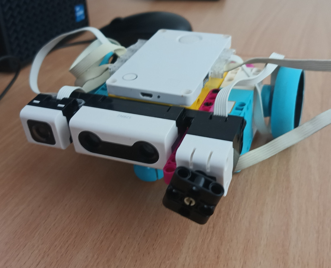 programovateľný robot