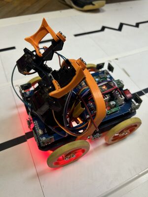 Image of the robot on track
